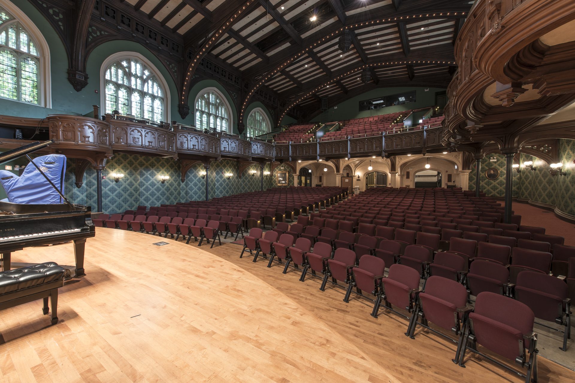 Performing arts center seating