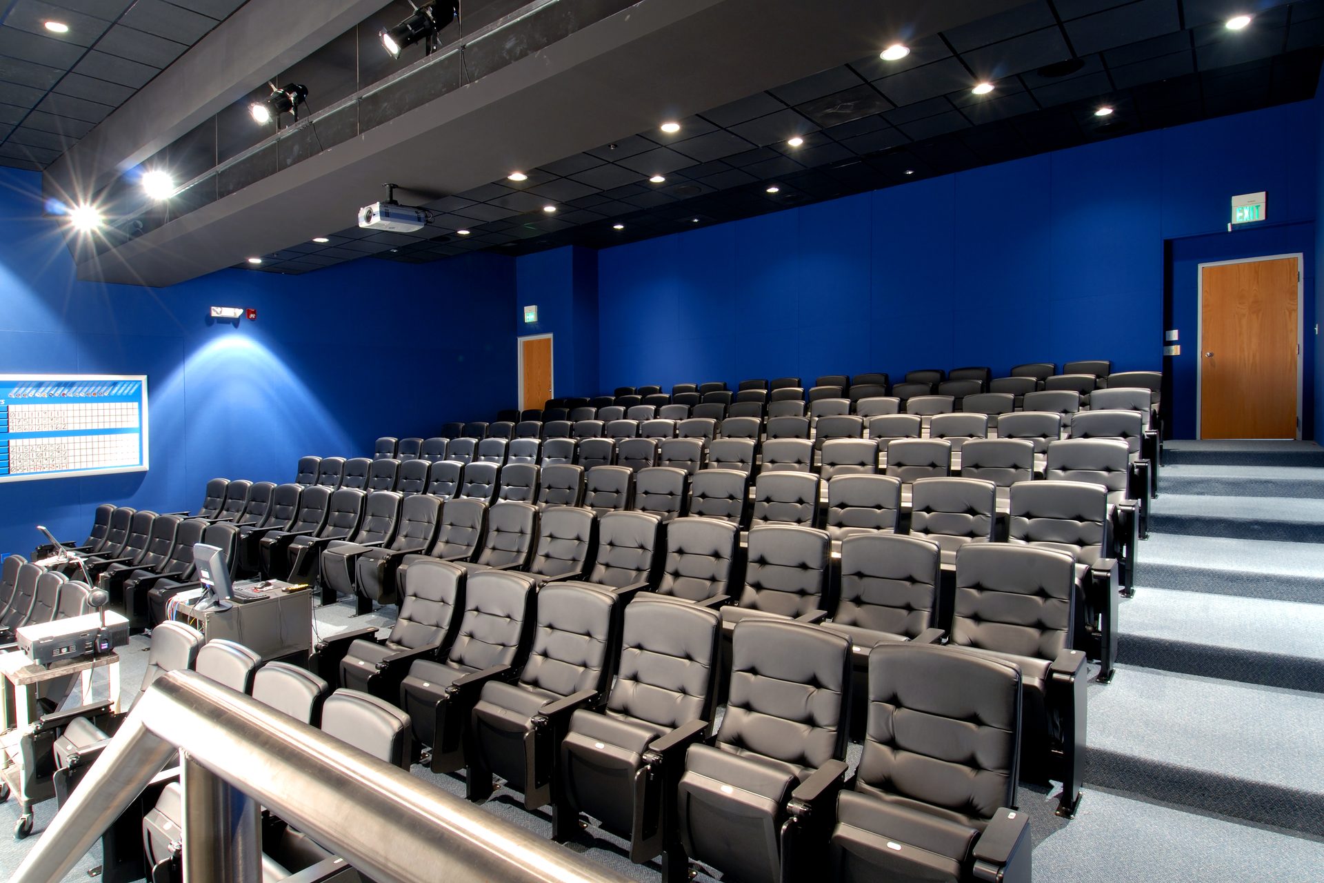 Indianapolis Colts film room seating